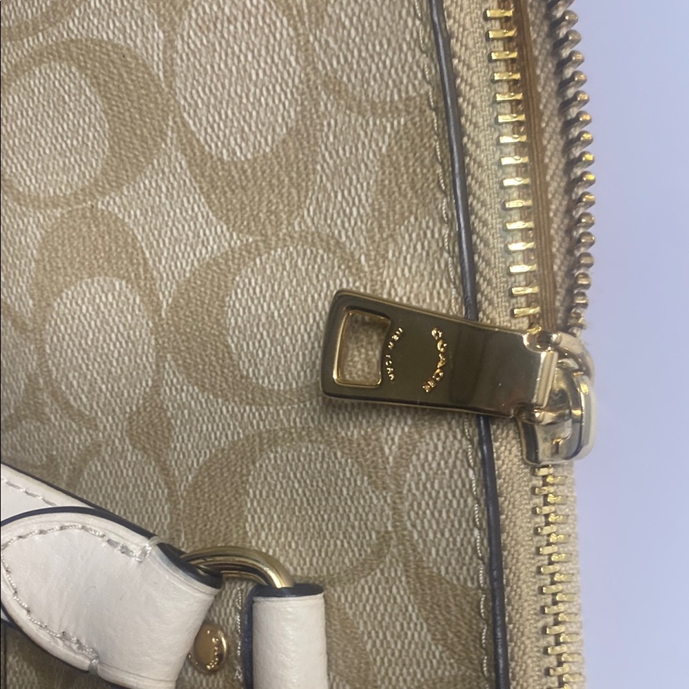 Coach Tan Signature Tote Bag - Picture 3 of 12